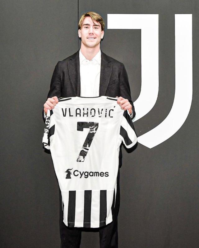 1643412569295003308.jpg FKNm-vxXIAYgWEq.jpg